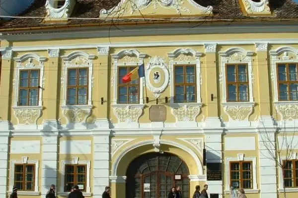 palatul toldalagi din targu mures